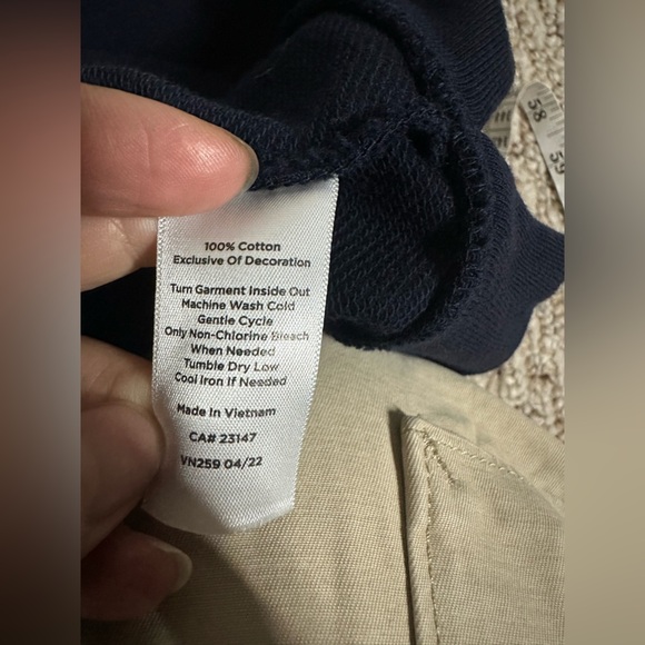 Talbots Navy Sweater with Blue Collar size SP - Picture 8 of 10